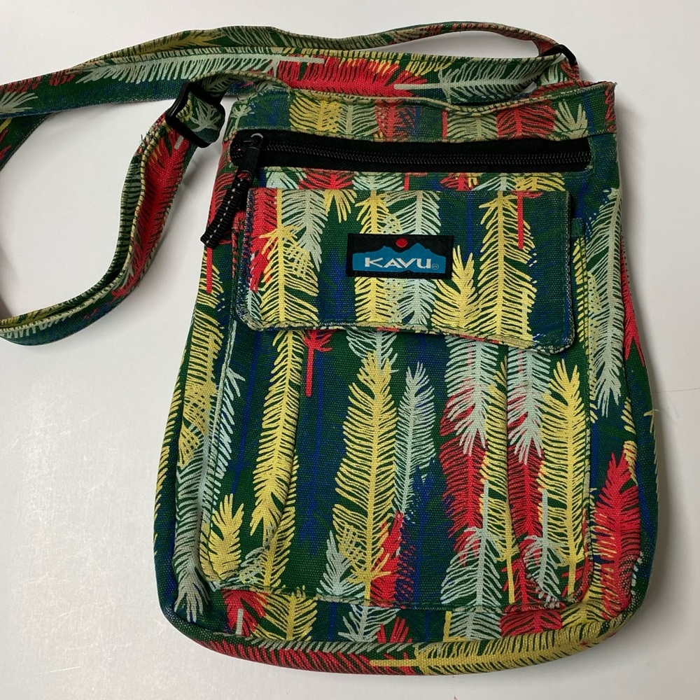 Kavu Crossbody Bag Green Multicolor Feather Print